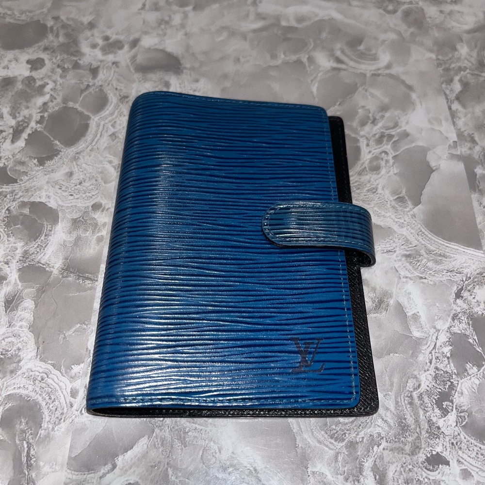 Louis Vuitton blue Epi agenda cover